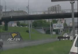 10 gifs that'll make you so damn happy. Cayman Crash Gif 6speedonline Porsche Forum And Luxury Car Resource