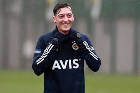 Mesut özil pes 2021 stats m. Fenerbahce Mesut Ozil In Lisansini Cikardi Bursada Bugun Bursa Bursa Haber Bursa Haberi Bursa Haberleri Bursa