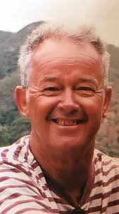 In honor of loved ones, a family built a little free library