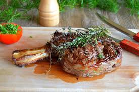 Cote De Boeuf Grillee Au Barbecue Thym Romarin Beef Boeufparfait Cote De Boeuf Barbecue Cote De Boeuf Boeuf
