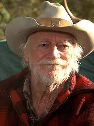 The Straight Story was the first time I discovered Richard Farnsworth. Of  course, not everybody in my generation has heard of him or his body of work  unless they've seen a movie