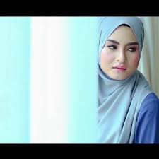 Wany Hasrita Menahan Rindu By Pesona Jingga On Soundcloud Hear The World S Sounds