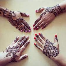 After that, they look messy and unclear. One Of My Favorite Pics Of Group Henna Cle Cleveland Clevelandohio Clevelandoh Clevelandhenna Clevelandhennaart Clev Henna Hand Tattoo Hand Henna Henna