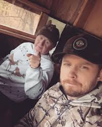 A few random pics from this Thanksgiving in MS. Def “Missing One” or two  people but that's what happens when I'm in charge of taking pics. Sarah  gets wife of the year