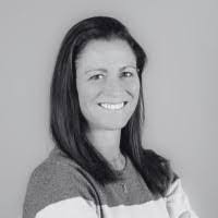 Lindsey Huff's Instagram, Twitter & Facebook