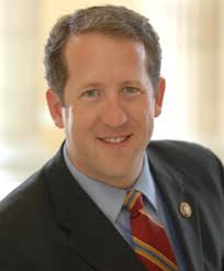 Adrian Smith facing off against two Republican challengers in primary  election