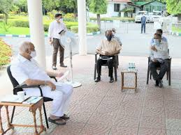 We'll send you latest news updates through the day. Thfiev50q66ktm