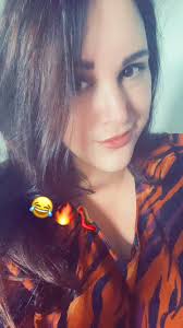 Robyn Pike 👄 (@robyn803)