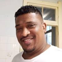 40+ "Elton Davis" profiles