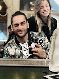 Последние твиты от vikas gupta (@vikasgupta). Vikas Gupta On Twitter To My Twitter Family Meet Argentina Ke Makeupdada And Hairdidi They Make Sure I Look Happy And When I Wink I Am Happy To
