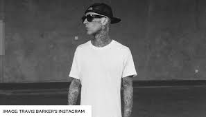 Travis barker plane crash injuries. What Happened To Travis Barker Drummer Of Blink 182 In 2008 Here S All You Need To Know