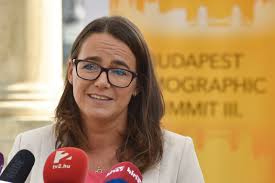Vagyis nehéz a valóban érintettek számát pontosan látni. Novak Katalin A Jovot Az Hatarozza Meg Kik Fognak Europaban Elni