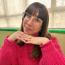 Tras una larga trayectoria como profesor de la especialidad de electrónica,  he decidido buscar nuevas oportunidades laborales donde pueda seguir  creciendo profesionalmente tanto como en la ingeniería…