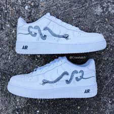 Custom All Black Air Forces Chaussures Snake Air Force 1 Custom Sneaker Etsy Nike Shoes Air Force Nike Air Shoes Sneakers Fashion