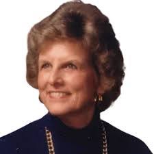 Teresa Gragg's Instagram, Twitter & Facebook