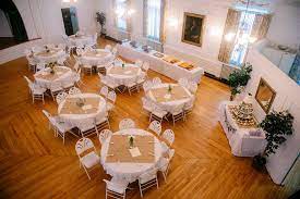 Sarah Tyler S Summertime Charleston Wv Woman S Club Wedding West Virginia Wedding Venues West Virginia Wedding Charleston Wv