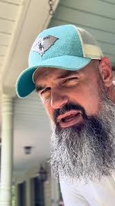 Sean Covert's Instagram, Twitter & Facebook