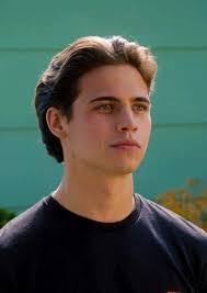 Alec Summers's Instagram, Twitter & Facebook