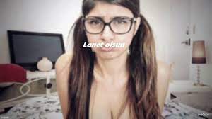Maybe you would like to learn more about one of these? Ilovefriday Mia Khalifa Turkce Ceviri Ses Telif Yedi Youtube