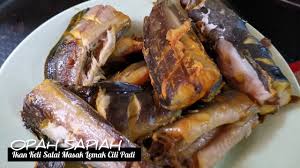 Resepi asli turun temurun, original tapi. Ikan Keli Salai Masak Lemak Cili Padi Youtube