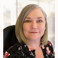 Jennifer Dever's Instagram, Twitter & Facebook