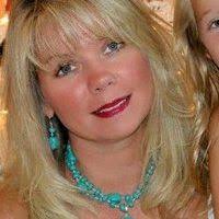 Margie Nelson (margienlsn)