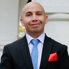 Distinguidas y distinguidos: Es un HONOR estar dentro de los primeros  lugares de los creadores de contenido en Chile en el