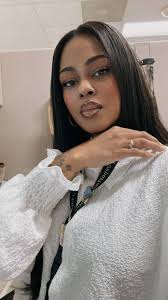 Are there any teenage girl communities or art communities in Charles County?