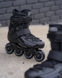 What is your FR 1 skates dream set-up? Here is @victor_ecm 's FR1  customized that fits him the best, colorful and fun FR1 80 Light Blue  Customized By @frskates X @intuitionliners FR