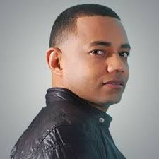 Stream Rafaelito Roman-Homenaje A Santiago by Deaquiydeallatv.com