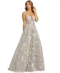 Mac duggal gowns , maxi dresses and cocktail dresses are offered in sweeping silhouettes and first established in 1985, mac duggal gowns are flattering options for women sizes 0 to 30. Mac Duggal Embroidered Ball Gown Reviews Dresses Women Macy S