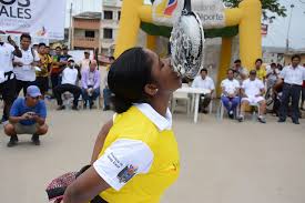 Este es uno de los juegos más populares, sobre todo entre niños, de todo ecuador. Inician Competencias En Festival De Los Pueblos Y Nacionalidades Del Ecuador Secretaria Del Deporte