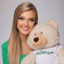 💔 HEARTBREAKING: Teen pageant queen who overcame childhood abuse &  homelessness killed in tragic crash 💔 18-year-old Kadance Fredericksen, a  Miss Teen USA competitor and founder of Kada's Promise, has died in