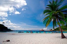 Sebagai aset pariwisata terbaik di malaysia, pulau langkawi yang dekat ke pantai cenang dan kok ini hadir menawarkan keindahan alam tanjung rhu menurut wikipedia, lankayan island yang mirip seperti pantai maldives ini adalah sebuah pulau batu karang tercantik di laut sulu dimana letaknya. 5 Pulau Tercantik Di Malaysia Oh Sungguh