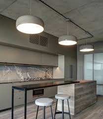 Cuisine Taupe 51 Suggestions Charmantes Et Tres Tendance Cuisine Minimaliste Cuisine Taupe Cuisines Design
