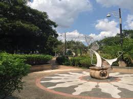 Taman rekreasi pudu ulu, cheras. Interesting Sculptures Picture Of Pudu Ulu Playground Kuala Lumpur Tripadvisor