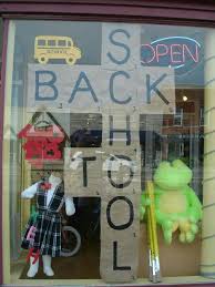 Back To School Window Display At The Funky Frog Children S Resale Boutique Boutique Window Displays Back To School Window Display Window Display Retail