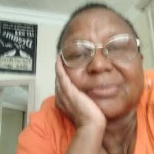 Ellen Dube على X: "@mizar Khikhikhikhi iyoo Kenna nka go batla bosiiu Fela  ngwaneso my is lelik"