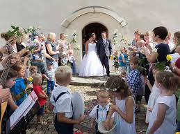Laut einer studie von cosmodirect (2015) geben fast die hälfte der paare für ihre. Standesamt Ranking So Teuer Ist Heiraten In Nurnberg Nurnberg Nordbayern De