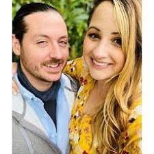 Claire Tromp and Jarrod Daniel's Wedding Website