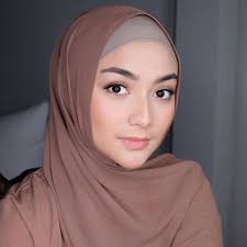 Hal ini pun menuai kontroversi. Citra Kirana Masuk Nominasi 100 Wanita Tercantik Di Dunia Okezone Celebrity