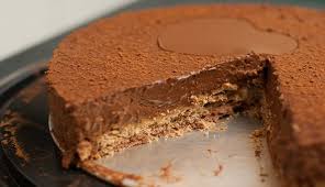 Royale A La Pralinoise Mes Recettes Tout Chocolat Gateau Tout Chocolat Croquant Au Chocolat