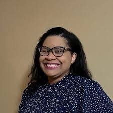 Stacy Derr's Instagram, Twitter & Facebook