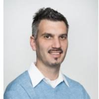 200+ Profile mit dem Suchbegriff „Jezewski“