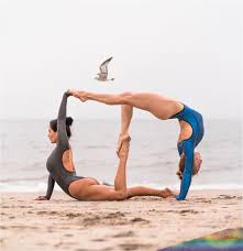 Feb 3 2020 Yoga Partner Poses Friends Yoga Couple Challenge Partner Acro Yoga Yoga Friends Partner Yoga Ch Gymnastik Posen Yoga Fur Manner Paare Yoga Posen