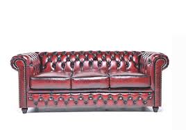 Længde 230 cm, dybde 70, højde til sæde 48, højde til rygtop 95 cm. Chesterfield Sofa Leder 3 Sitzer Antik Rot House Of Chesterfield De