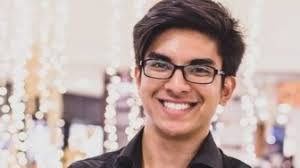 Usianya baru 25 tahun dan masih single! Kumpulan Berita Syed Saddiq Abdul Rahman Ungkap Skincare Routine Syed Saddiq Bikin Warganet Geram