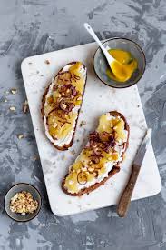 Food Enthusiast Einfaches Herbst Rezept Belegte Brote Mit Apfelchutney Belegte Brotchen Rezepte Brotzeit