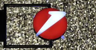 Unicredit bank austria ag, better known as bank austria, is an austrian bank, 96.35% owned by unicredit group based in milan, italy. Moody S Stufte Bank Austria Leicht Ab Kurier At