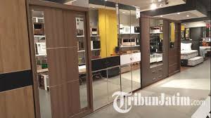 Langkah membuat lemari pakaian dari triplek. Tren Lemari Sliding Door Berbahan Kayu Multipleks Elegan Fungsional Harganya Mulai Rp 4 Jutaan Tribun Jatim
